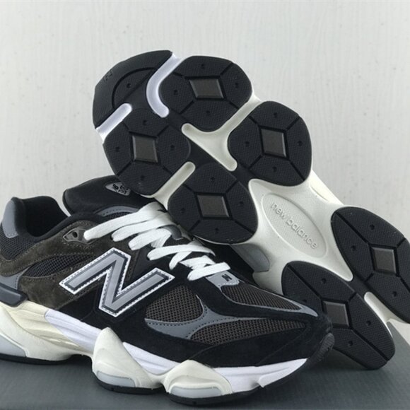 New Balance 9060 Black and Blue Men's Sneakers - Picture 12 of 15